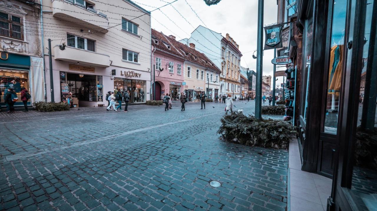 Ferienwohnung La Garcon Brașov Exterior foto