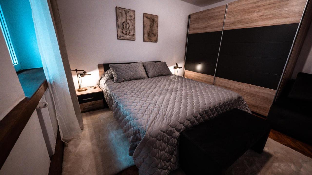 Ferienwohnung La Garcon Brașov Exterior foto