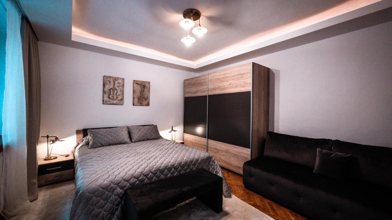 Ferienwohnung La Garcon Brașov Exterior foto